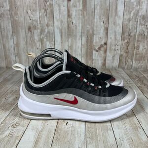 Nike Air‎ Max Axis Women's 7.5 Running Shoes Black Silver Red Athletic
